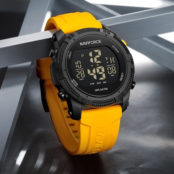 NAVIFORCE 7104 Watch For Men Silicone