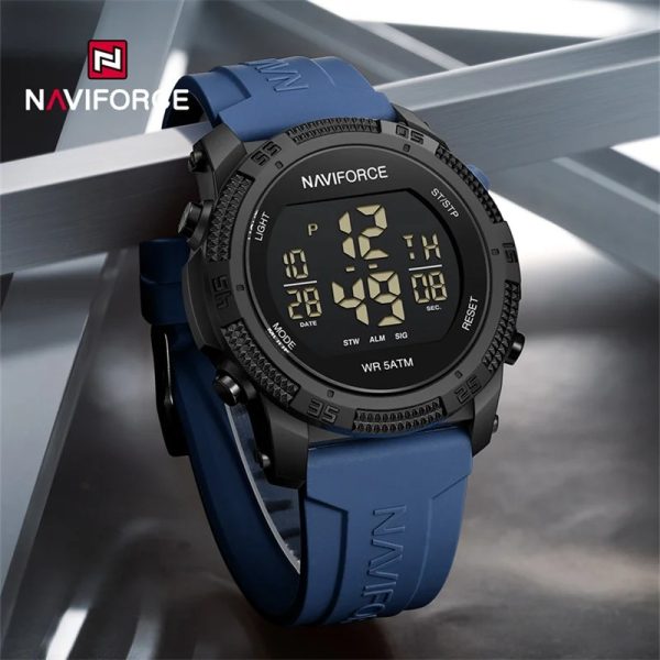 NAVIFORCE 7104 Watch For Men Silicone